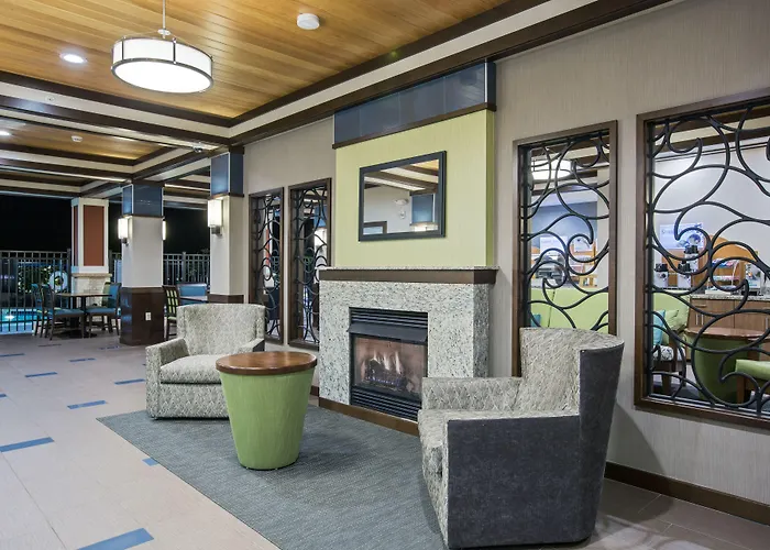 Holiday Inn Express & Suites Kailua-Kona By Ihg