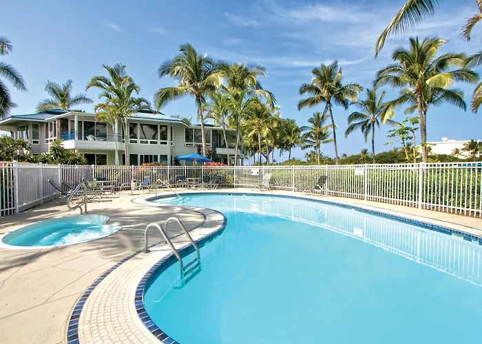 Holua Resort